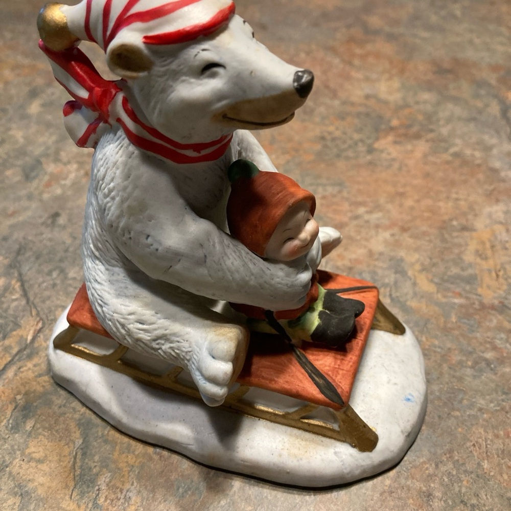 Figurine Pierre, le Bear and me the new sled George good corporation porcelain